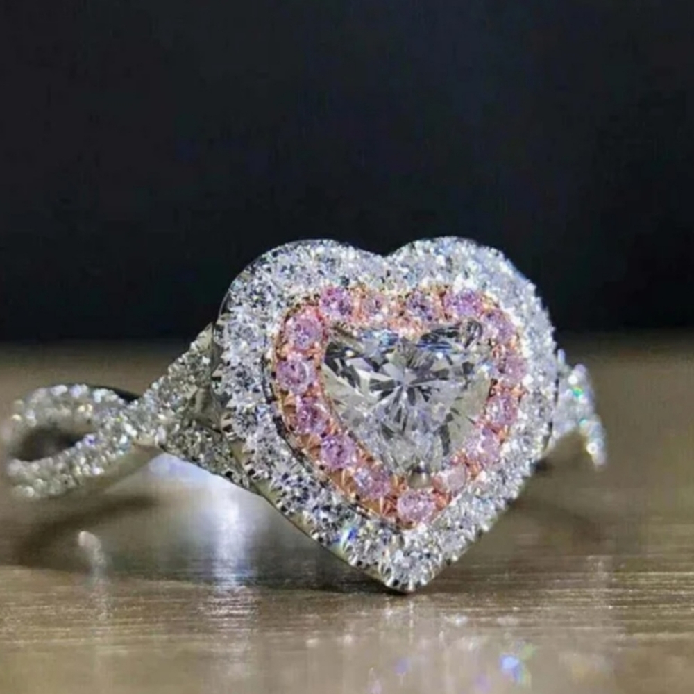 Ring - Picture 2 of 4